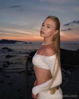 Миниатюра Индивидуалка Александра Вахитовский Фотография 